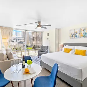  Apartment Newly Renovated Ilikai Marina - Near Beach! United States