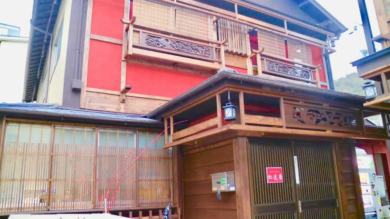 Apartment Benidaruma - Ichigo Daifuku Kyoto Japan